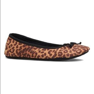 10/$25🦋 Shoedazzle Leopard Llysha Ballet Flats - Size 6